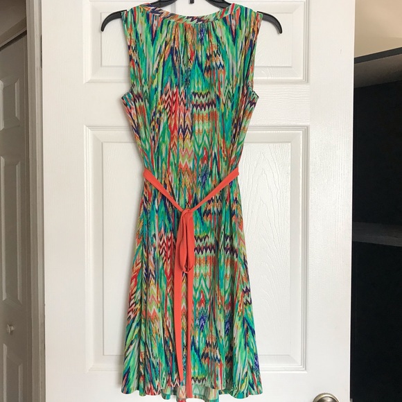 Multi Colored V Neck Dress - Picture 2 of 4
